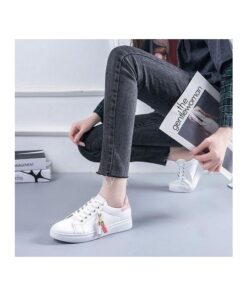 Ladies' Sneaker Shoes Causal Shoes Buy A Size Larger Than Usual - White